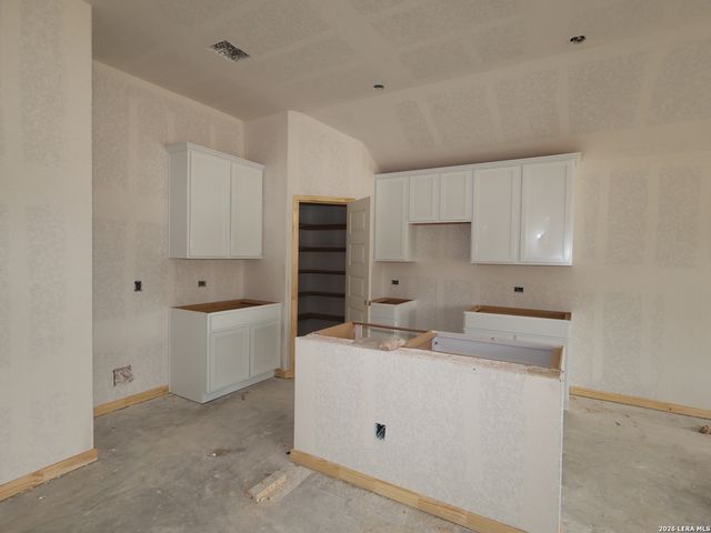 2903 Selhurst Street, Converse, TX 78109