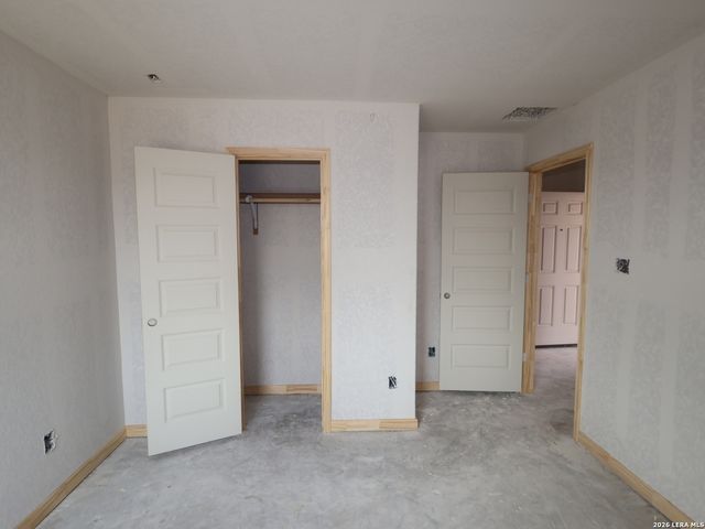 2903 Selhurst Street, Converse, TX 78109