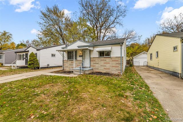 26406 Couzens Avenue, Madison Heights, MI 48071