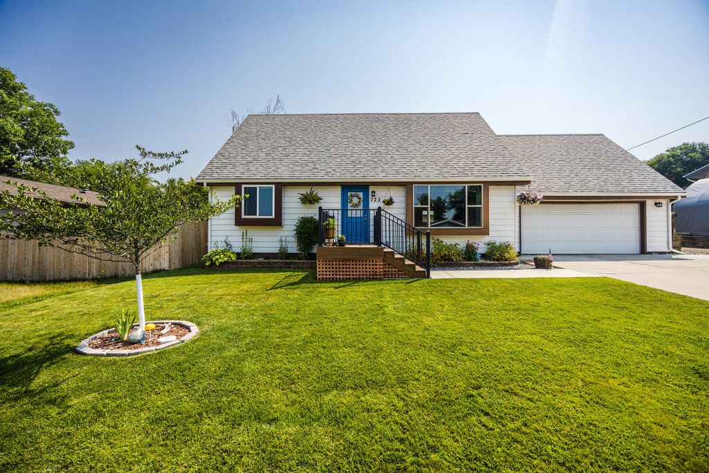 722 Dunnuck Street, Sheridan, WY 82801 photo 1