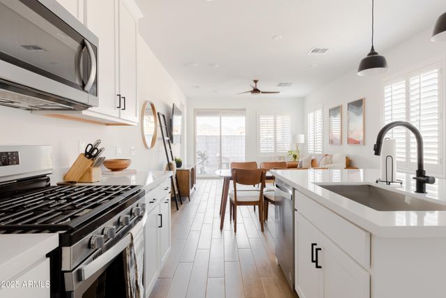 20860 W GRANADA Road, Buckeye, AZ 85396