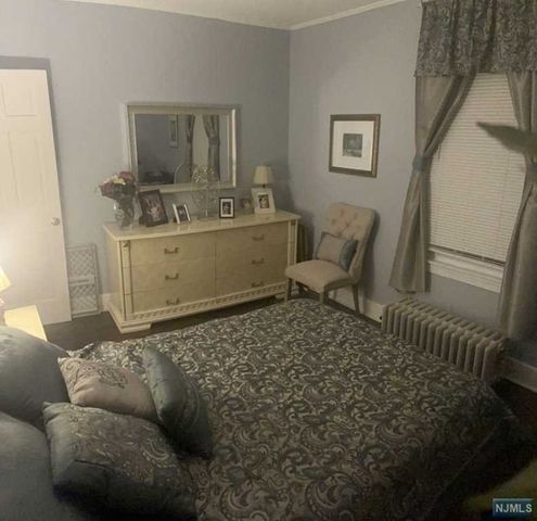 17 West Drive, Montvale, NJ 07645