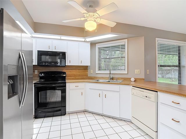 109 SOUTH COURT, Auburndale, FL 33823