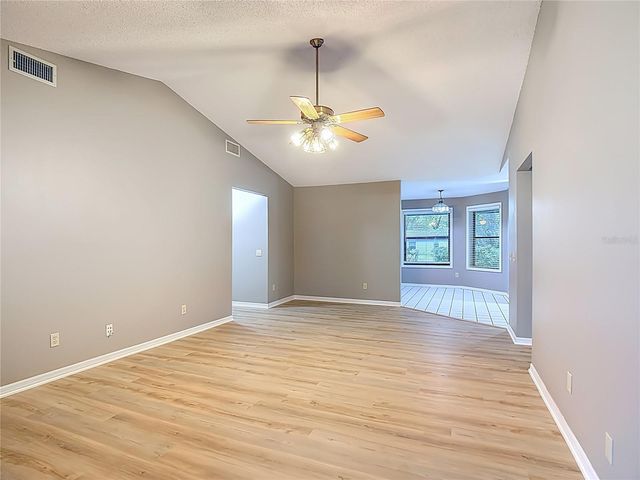 109 SOUTH COURT, Auburndale, FL 33823