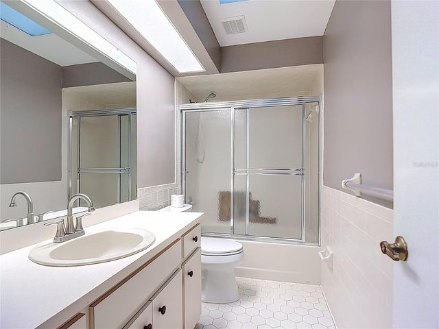 109 SOUTH COURT, Auburndale, FL 33823