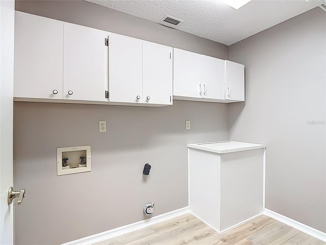 109 SOUTH COURT, Auburndale, FL 33823