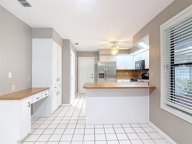 109 SOUTH COURT, Auburndale, FL 33823