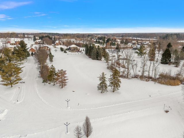 8267 Sandi Lane, Romeo, MI 48065