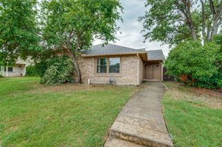 4461 Chapman Street, The Colony, TX 75056