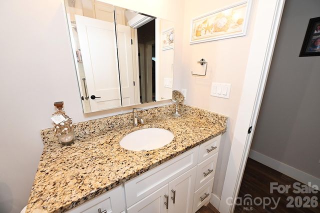 28 Cottage Court, Granite Falls, NC 28630