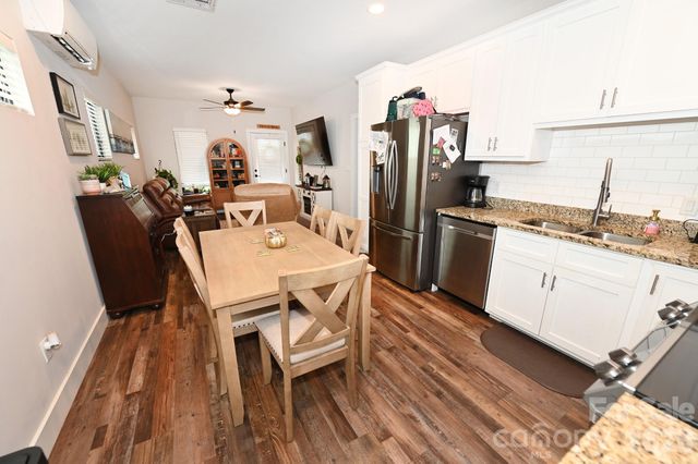 28 Cottage Court, Granite Falls, NC 28630