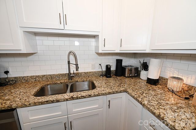 28 Cottage Court, Granite Falls, NC 28630