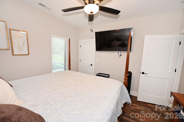 28 Cottage Court, Granite Falls, NC 28630
