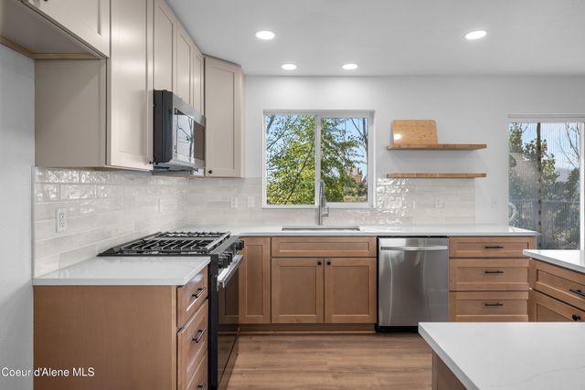 2875 N RAWHIDE RIDGE RD, Post Falls, ID 83854