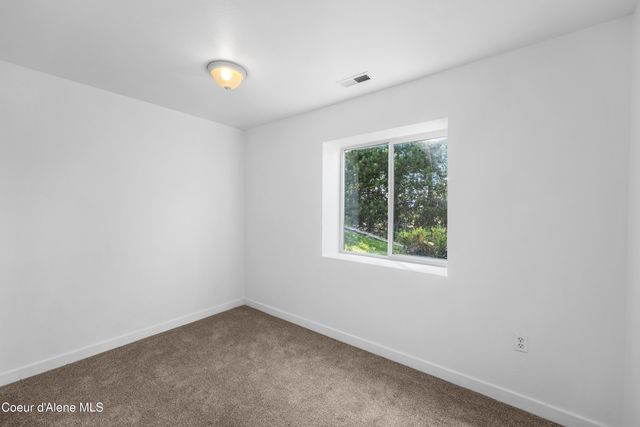 2875 N RAWHIDE RIDGE RD, Post Falls, ID 83854