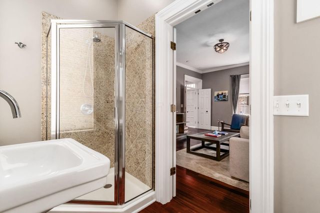 538 S 6th Street, Columbus, OH 43206