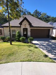 814 Atkins Road, Little Rock, AR 72211