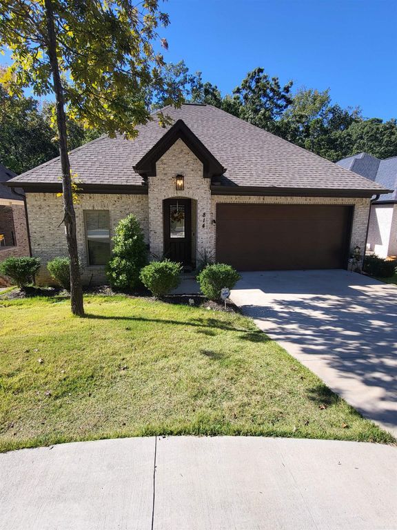 814 Atkins Road, Little Rock, AR 72211