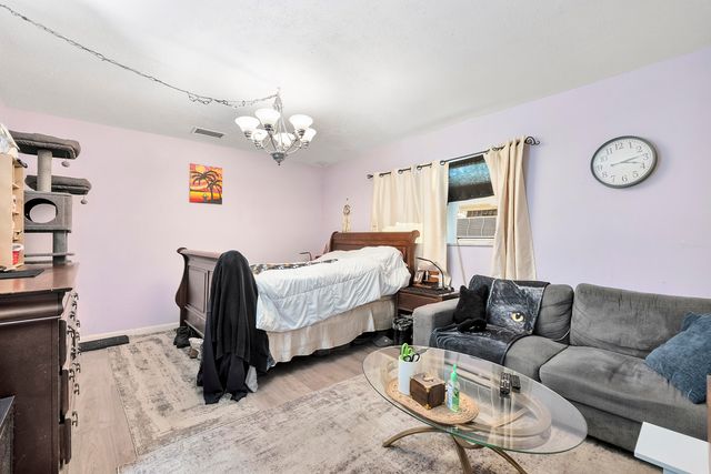 10601 NW 43rd Court, Coral Springs, FL 33065