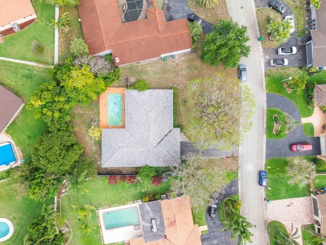 10601 NW 43rd Court, Coral Springs, FL 33065