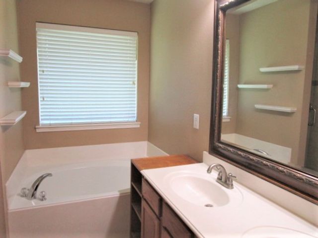 9836 Carter Drive, Mckinney, TX 75072