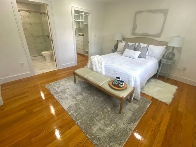 866 Salem St, Groveland, MA 01834