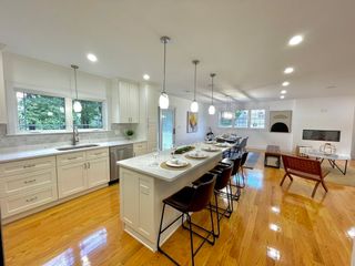 866 Salem St, Groveland, MA 01834