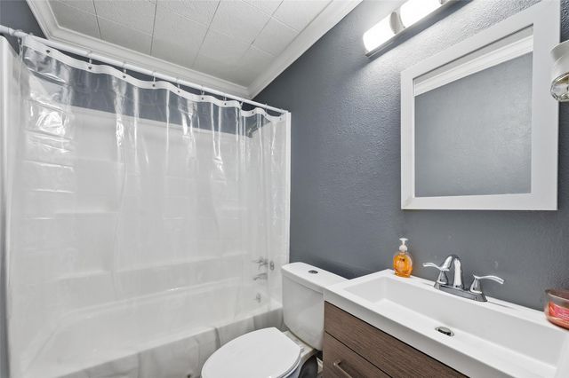 1912 Rayburn Avenue, Mesquite, TX 75149