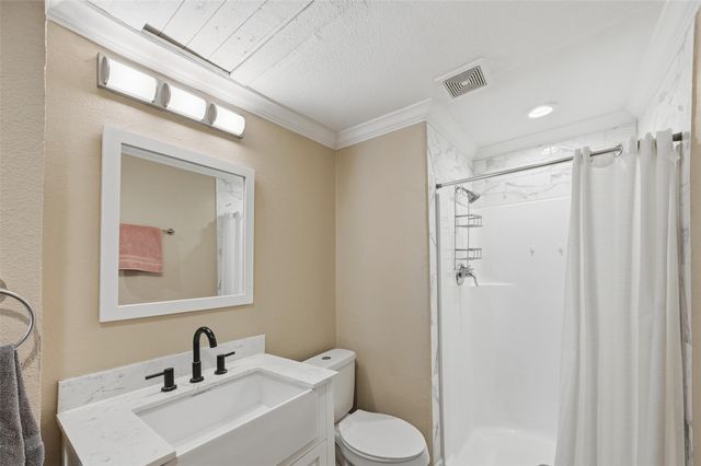 1912 Rayburn Avenue, Mesquite, TX 75149