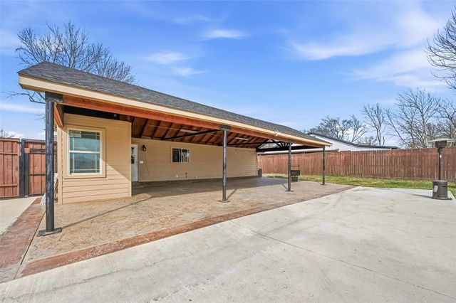 1912 Rayburn Avenue, Mesquite, TX 75149