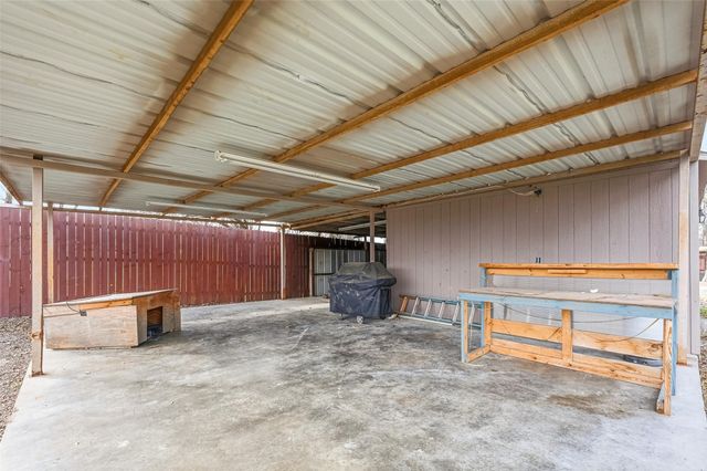 1912 Rayburn Avenue, Mesquite, TX 75149