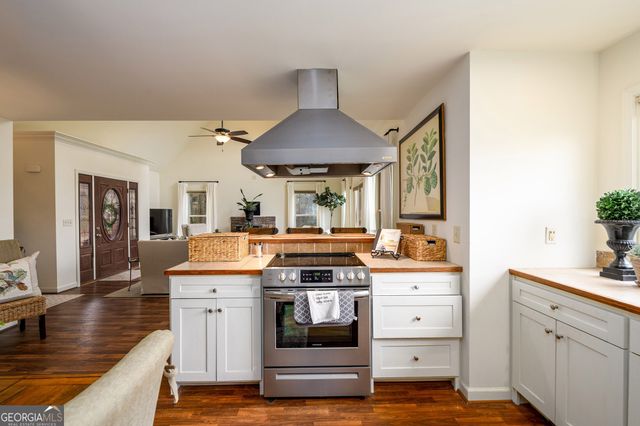 3421 Chestatee Road, Gainesville, GA 30506