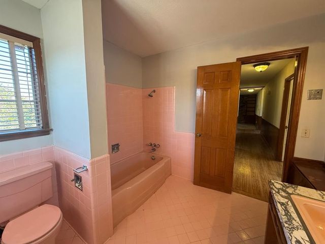 3601 NW 62nd Street, Oklahoma City, OK 73112