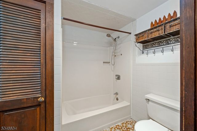 185 Petersburg Rd, Independence Twp., NJ 07840