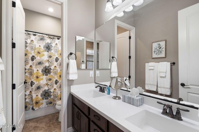 20416 E RAVEN Drive, Queen Creek, AZ 85142