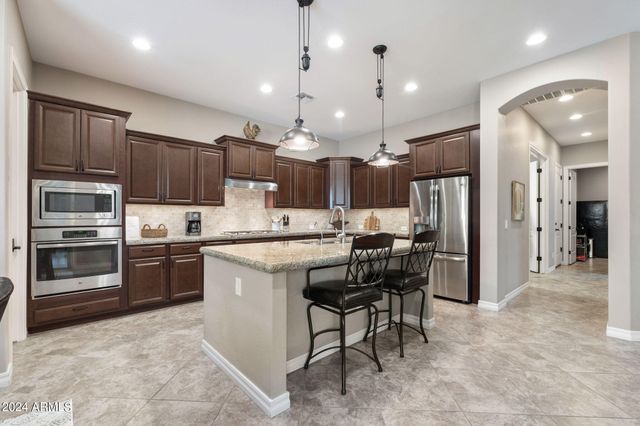 20416 E RAVEN Drive, Queen Creek, AZ 85142