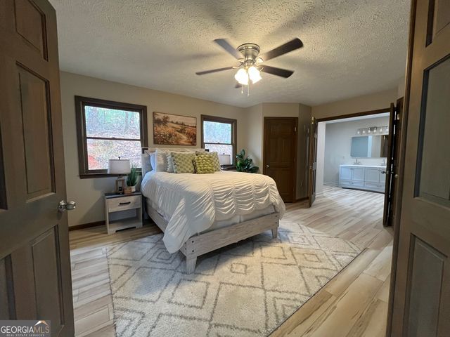 172 Fred Henry Lane, Clayton, GA 30525