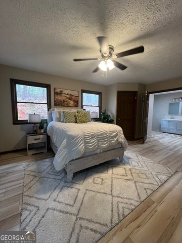 172 Fred Henry Lane, Clayton, GA 30525