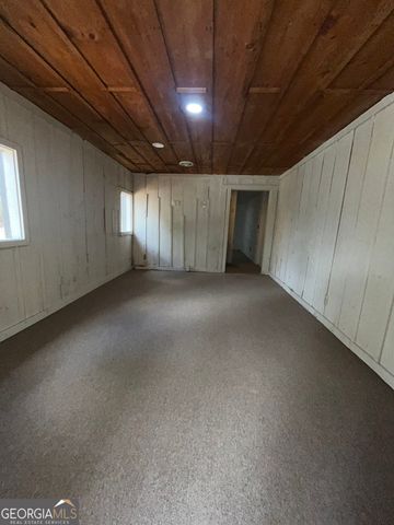 172 Fred Henry Lane, Clayton, GA 30525