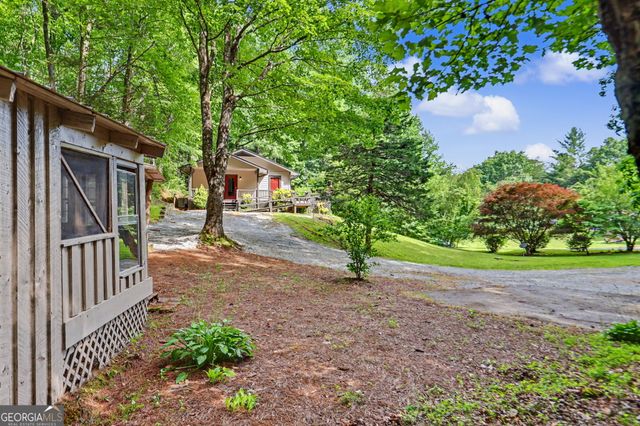 172 Fred Henry Lane, Clayton, GA 30525