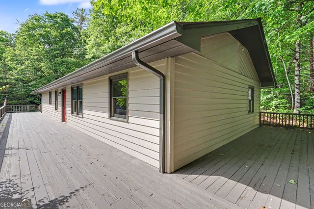 172 Fred Henry Lane, Clayton, GA 30525