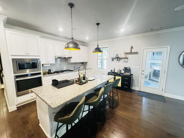 4466 Silver Oak Drive, Gainesville, GA 30504