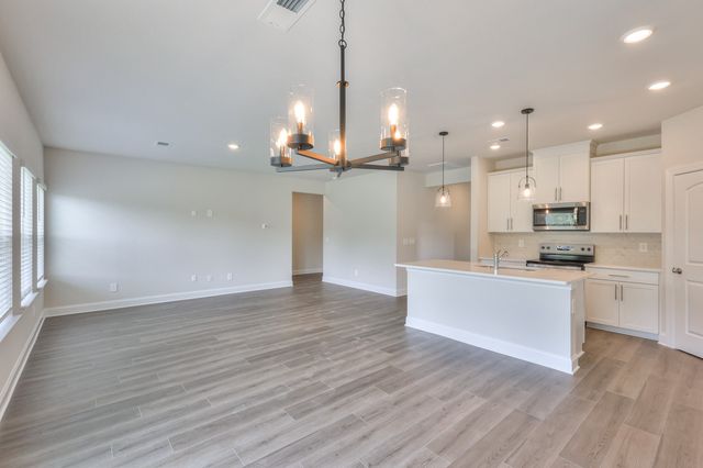 1966 Mahala Dr, Hermitage, TN 37076