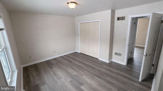 2134 CEMETERY RD, Seven Valleys, PA 17360