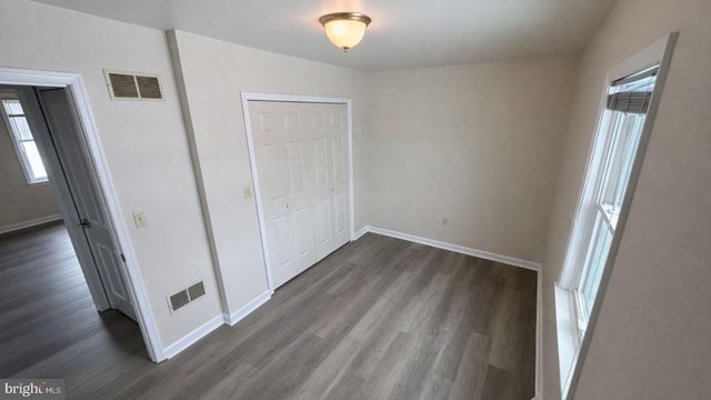 2134 CEMETERY RD, Seven Valleys, PA 17360