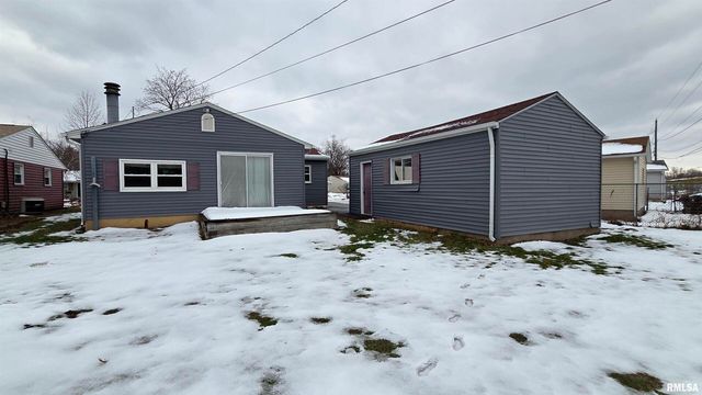 447 7TH Street Court E, Milan, IL 61264