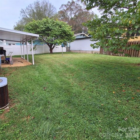 48 Westgate Road, Asheville, NC 28806