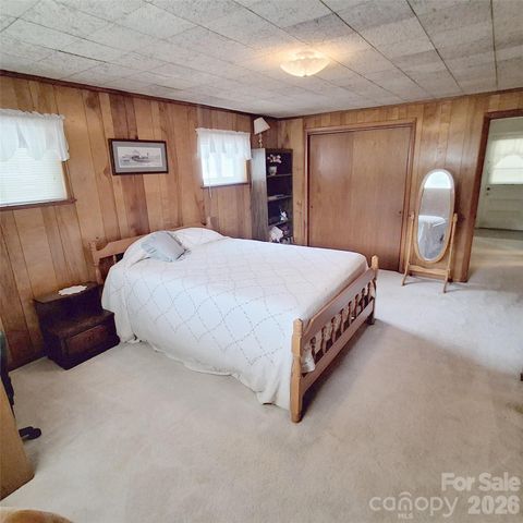 48 Westgate Road, Asheville, NC 28806