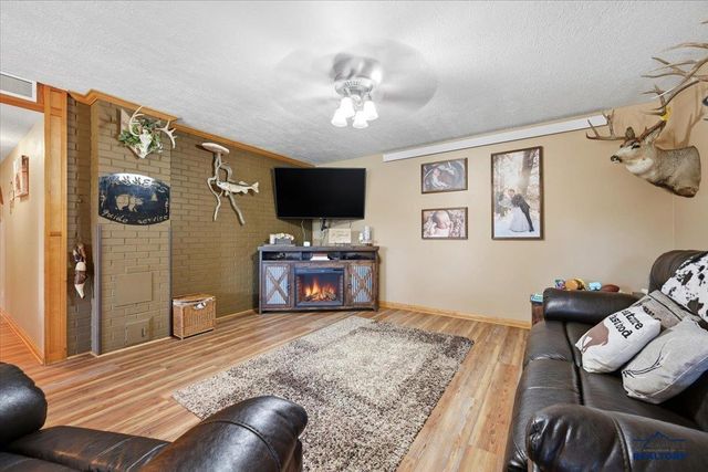 20708 76 LOOP, Sturgis, SD 57785
