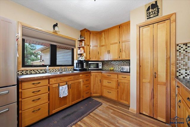 20708 76 LOOP, Sturgis, SD 57785